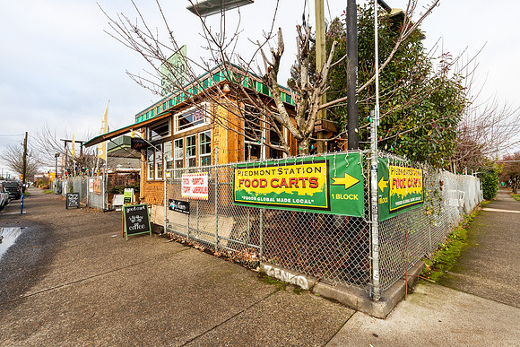 Piedmont Station Food Carts
