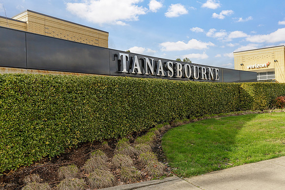 Tanasbourne area businesses