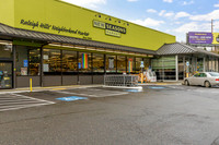 Raleighwood Condos Area Businesses - New Seasons