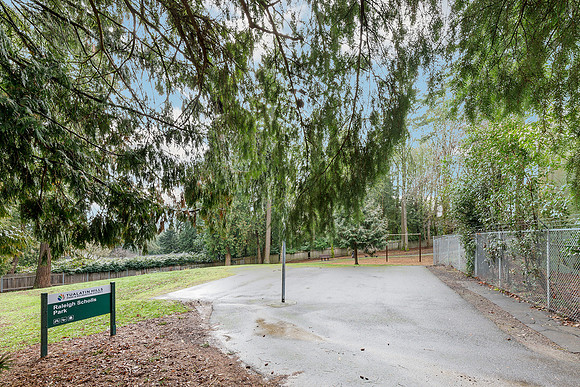 Raleigh Scholls Park