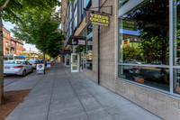 Mississippi Ave Businesses